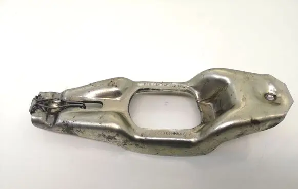 Volkswagen PASSAT B5 Clutch release arm fork 012141719B