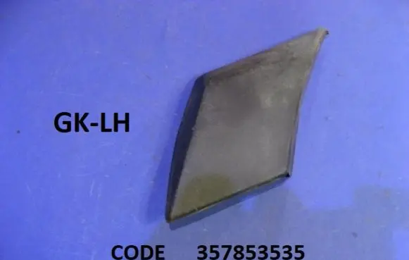Volkswagen PASSAT B3 Rear fender molding trim 357853535