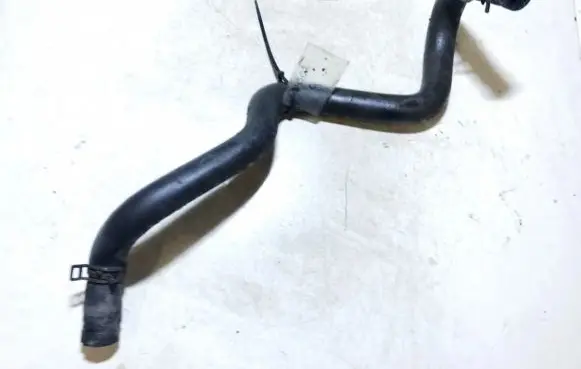 Mazda 3 I Engine coolant pipe/hose