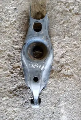 Dodge Challenger Rear control arm