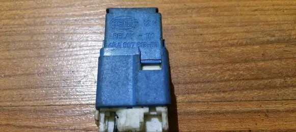 Nissan Primera Other relay 252309f920 4r007813-03