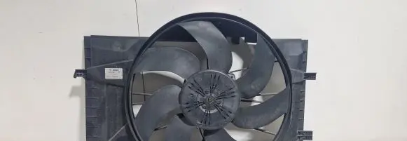 Mercedes-Benz SLK R171 Radiator cooling fan shroud A2035000493 A2035050355 3135103485