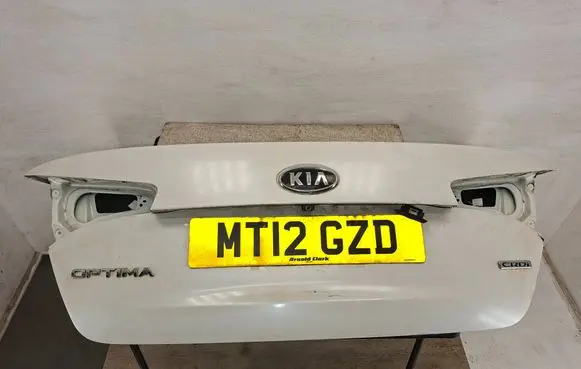KIA Optima Tailgate/trunk/boot lid 