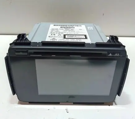 Honda HR-V Radio/CD/DVD/GPS head unit 39100T8MG53M1 SN801669 1380002930H101