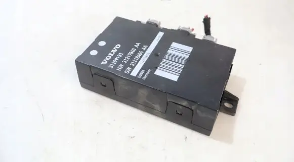 Volvo V70 Central body control module