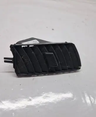 Opel Zafira B Dash center air vent grill 13145264 213680437