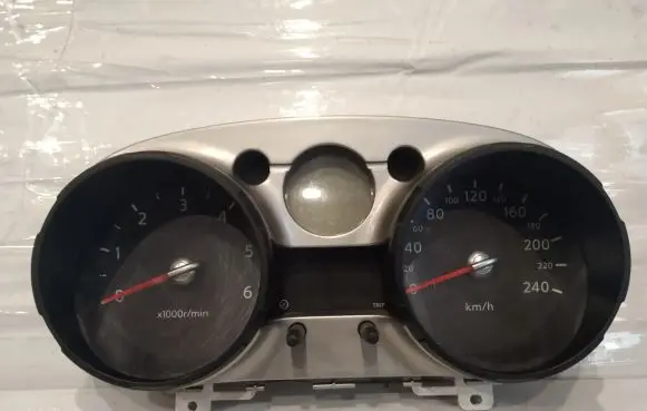 Nissan Qashqai Speedometer (instrument cluster) JD15A 174AHC3