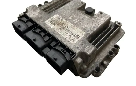 Ford Focus Engine control unit/module 4M5112A650PD