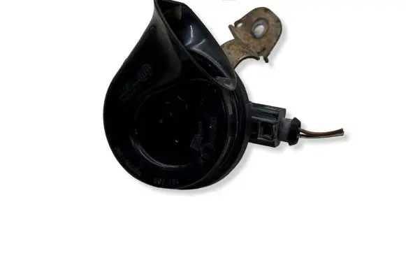 Volkswagen PASSAT B6 Horn signal 3C0951221