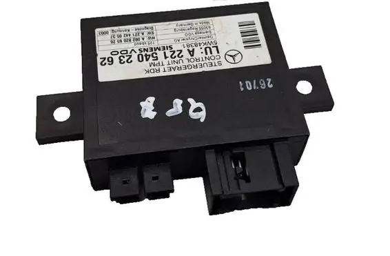 Mercedes-Benz CL C216 Tire pressure control unit A2215402362
