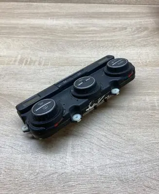 Volkswagen PASSAT B6 Climate control unit VWB6