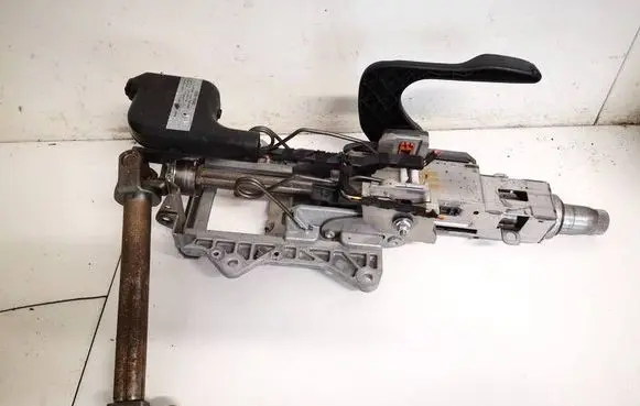 Volkswagen Tiguan Steering wheel axle 5n2419502b