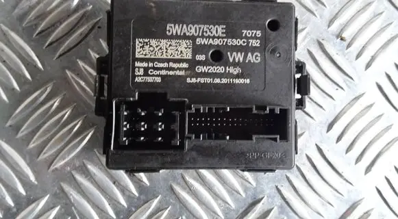 Skoda Octavia Mk4 Gateway control module 5WA907530E