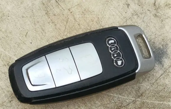 Audi A3 8Y Ignition key/card