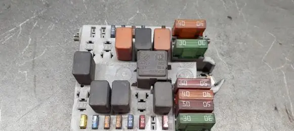 Alfa Romeo 147 Fuse box set