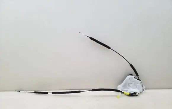 Nissan Juke II F16 Front door lock 805006PA1A