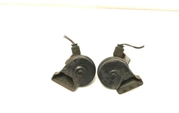Mercedes-Benz CLS C218 X218 Horn signal A0065429220