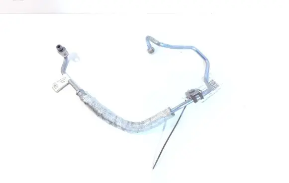 BMW 5 F10 F11 Turbo turbocharger oiling pipe/hose 851361603