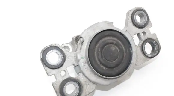 Land Rover Range Rover Evoque L538 Engine mount bracket EJ327M121AD