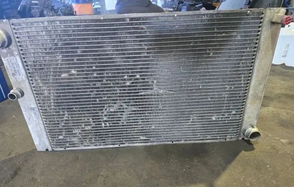 BMW 7 E65 E66 Coolant radiator 2248478 B7222