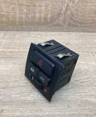 BMW 3 E90 E91 Hazard light switch 9132421