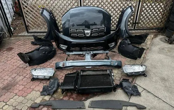 Dacia Sandero II Front piece kit 