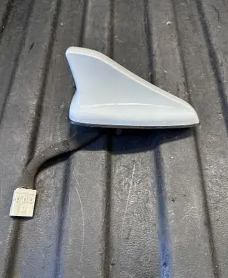 Hyundai Santa Fe Aerial GPS antenna 96210S1450WW2 V1910160174 96210S1450