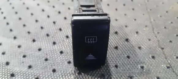 Hyundai Lantra I Windscreen/window heater switch