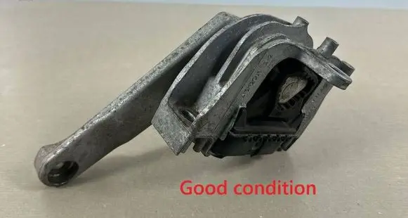 Volkswagen PASSAT B8 Engine mount bracket 5Q0199262S 02112016 X44FTAE63398054