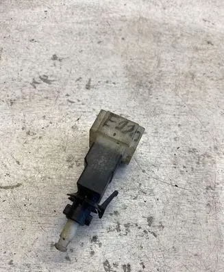 Mercedes-Benz E W211 Brake pedal sensor switch