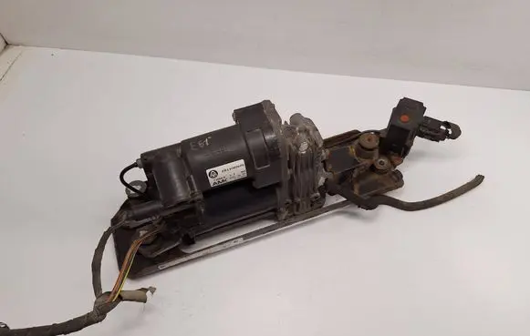 BMW 5 E60 E61 Air suspension compressor/pump 37106777827 37106785505 37106789937