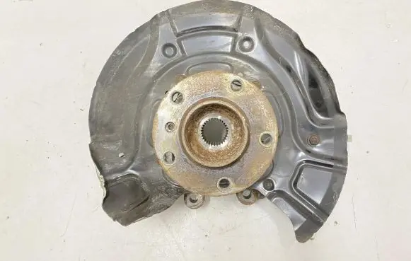 BMW X3 F25 Rear wheel hub 6797570