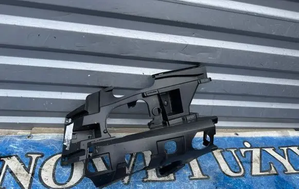 Mercedes-Benz SLK R171 Front bumper splitter molding A1718850765