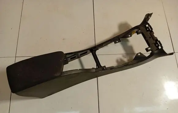 Renault Laguna III Armrest 969120053R