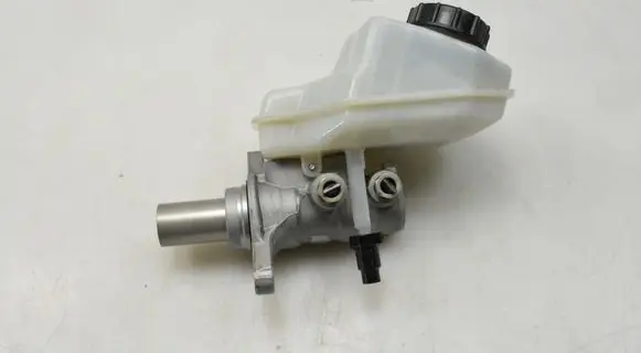 Land Rover Discovery Sport Master brake cylinder 03350885621