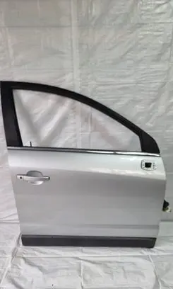 Opel Antara Front door