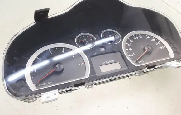 Hyundai Santa Fe Speedometer (instrument cluster) 77962100 9400426590 200607300H