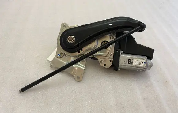 Tailgate/trunk/boot lift motor