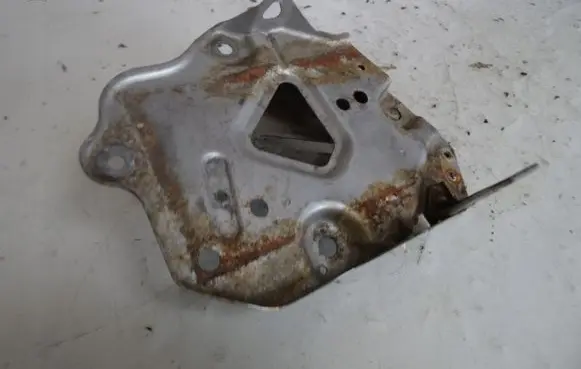 Honda Civic Battery tray 