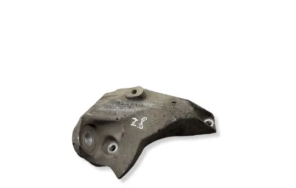 Audi A8 S8 D2 4D Engine mounting bracket 4D0399113AA 4D0395157C