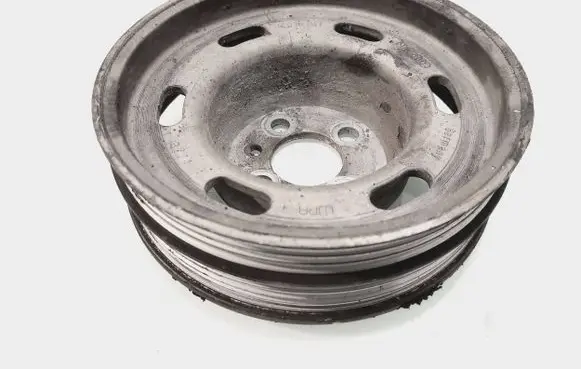 Volkswagen PASSAT B5 Crankshaft gear 06B105255F