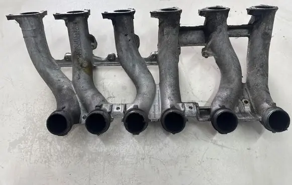 Mercedes-Benz E W124 Intake manifold 6031410401