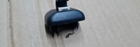 Sun visor clip/hook/bracket