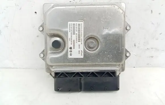 Fiat Ducato Engine control unit/module 52000044 C8NSE9ACR BC0140423A
