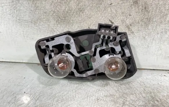 BMW 3 E46 Tail light bulb cover holder 6907938