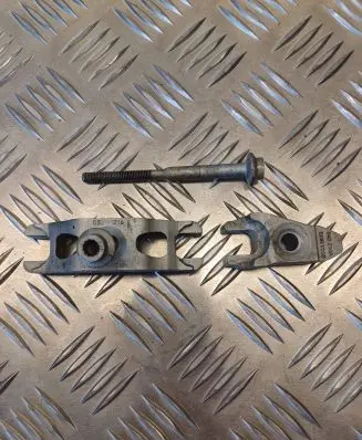 Fuel Injector clamp holder