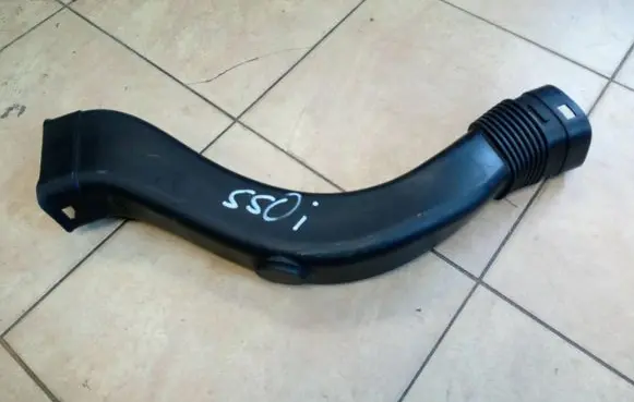 Intake resonator
