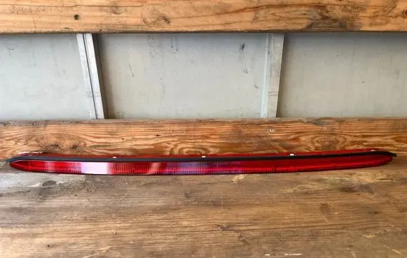 Honda Civic Third/center stoplight 05055