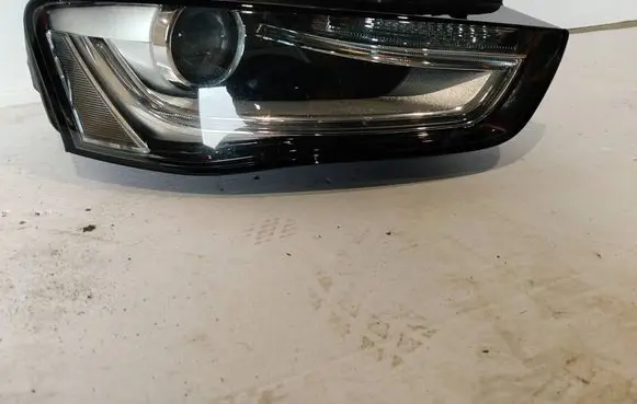 Audi A4 S4 B8 8K Headlight/headlamp 8K0941006C