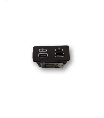 BMW 1 F40 USB socket connector 84105A84160 84108711938 8711938